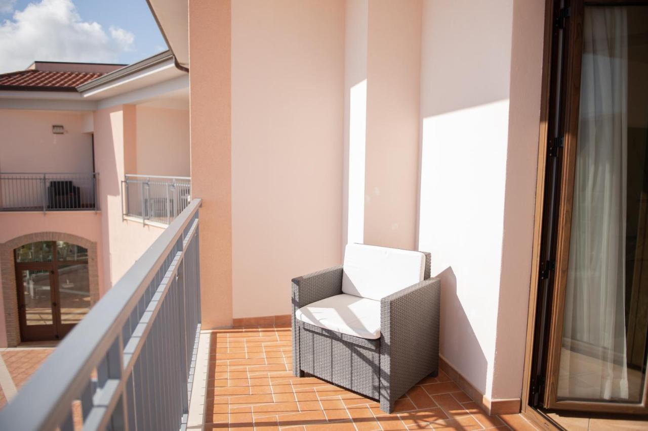 Hotel Caluna Charme San Giovanni a Piro Dış mekan fotoğraf