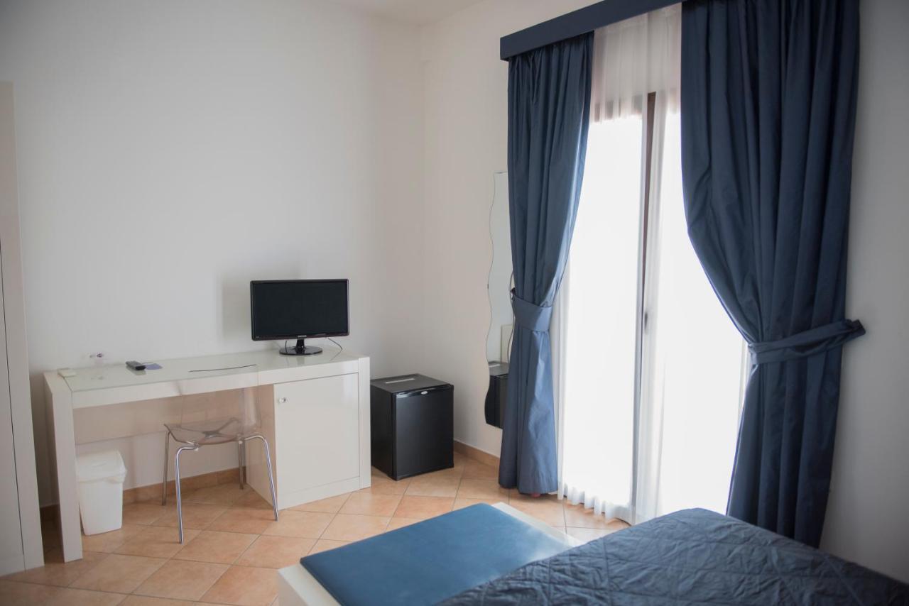 Hotel Caluna Charme San Giovanni a Piro Dış mekan fotoğraf